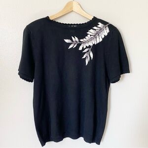 Alfred Dunner Women's Black Short-Sleeve Floral Embroidered Sweater Large Vtg